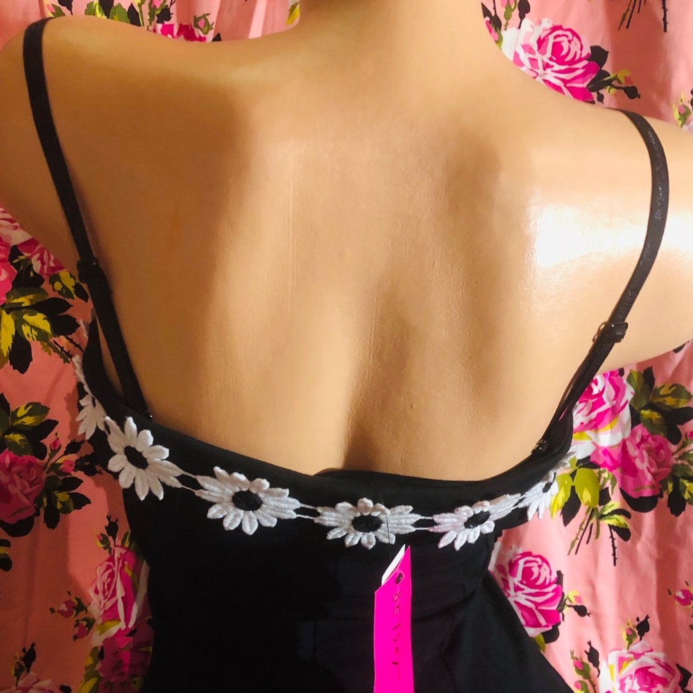 Betsey Johnson pocket daisy black white dress cute - Picture 8 of 8